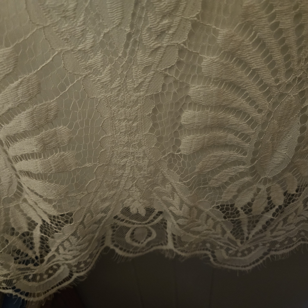 Chic White Lace Long Sleeve Dress - Picture 7 of 14